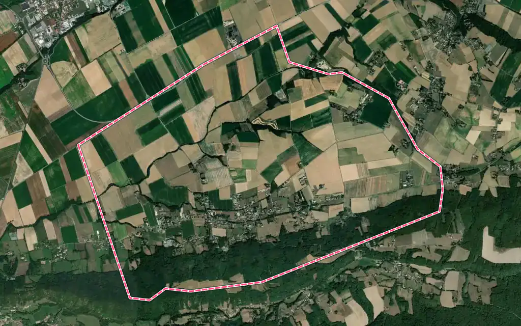 Vue satellite de Marcollin avec ses contours administratifs