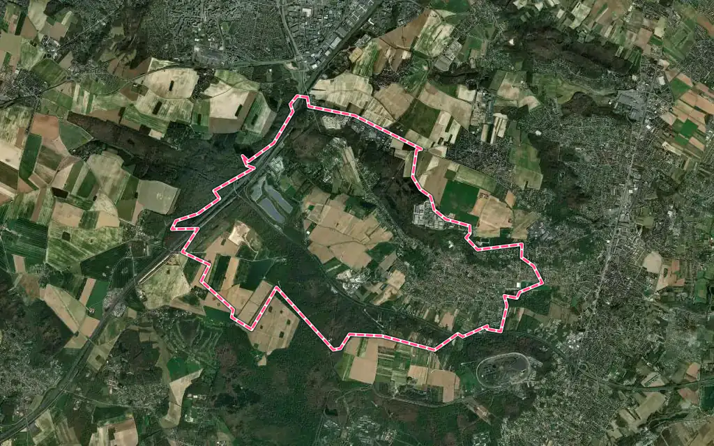 Vue satellite de Marcoussis avec ses contours administratifs