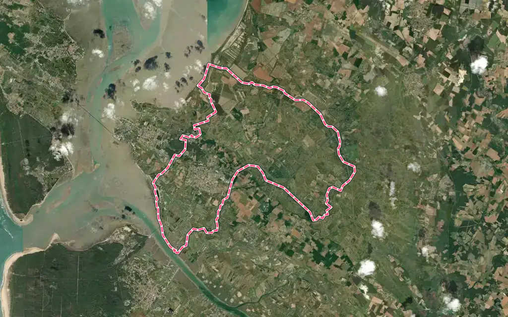 Vue satellite de Marennes-Hiers-Brouage avec ses contours administratifs