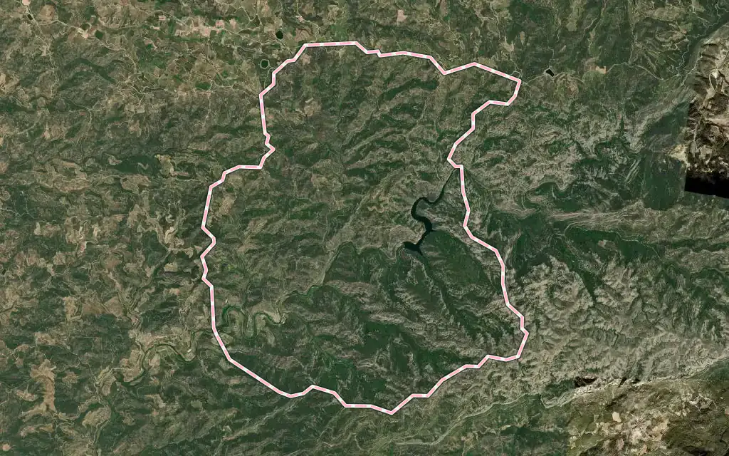 Vista satélite de Margalef con su contorno administrativo