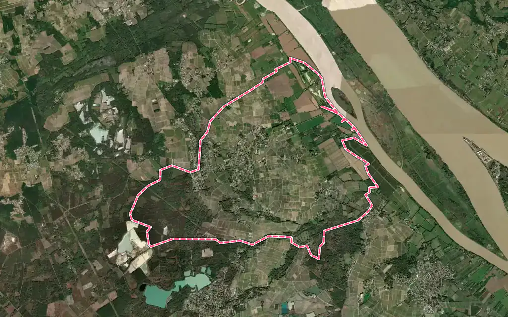 Vue satellite de Margaux-Cantenac avec ses contours administratifs