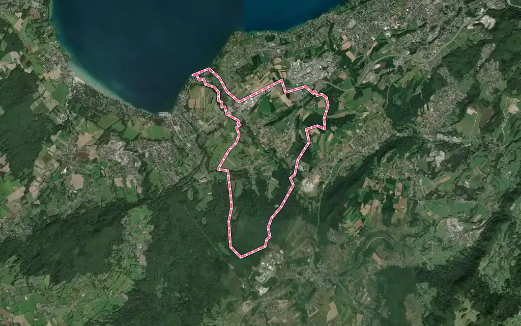 Vue satellite de Margencel avec ses contours administratifs