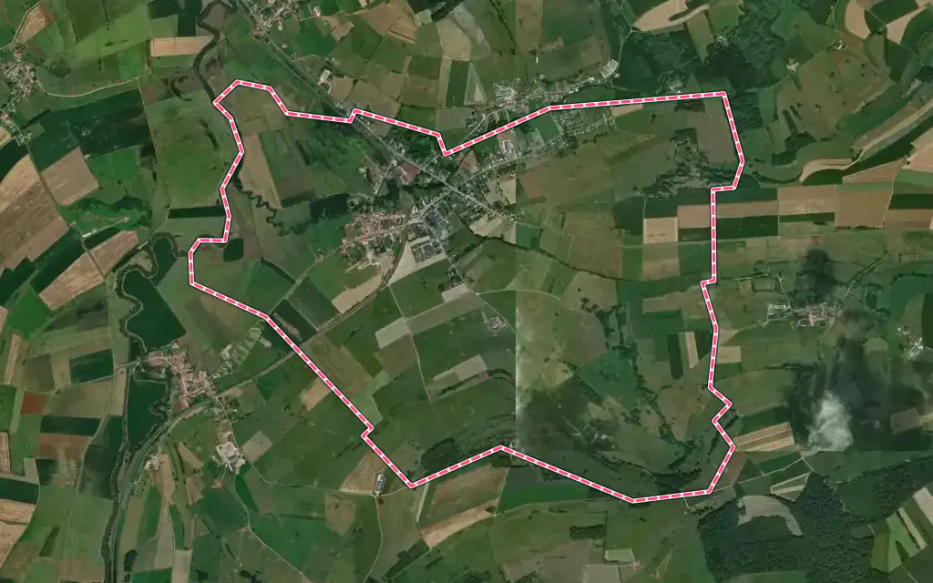 Vue satellite de Margut avec ses contours administratifs