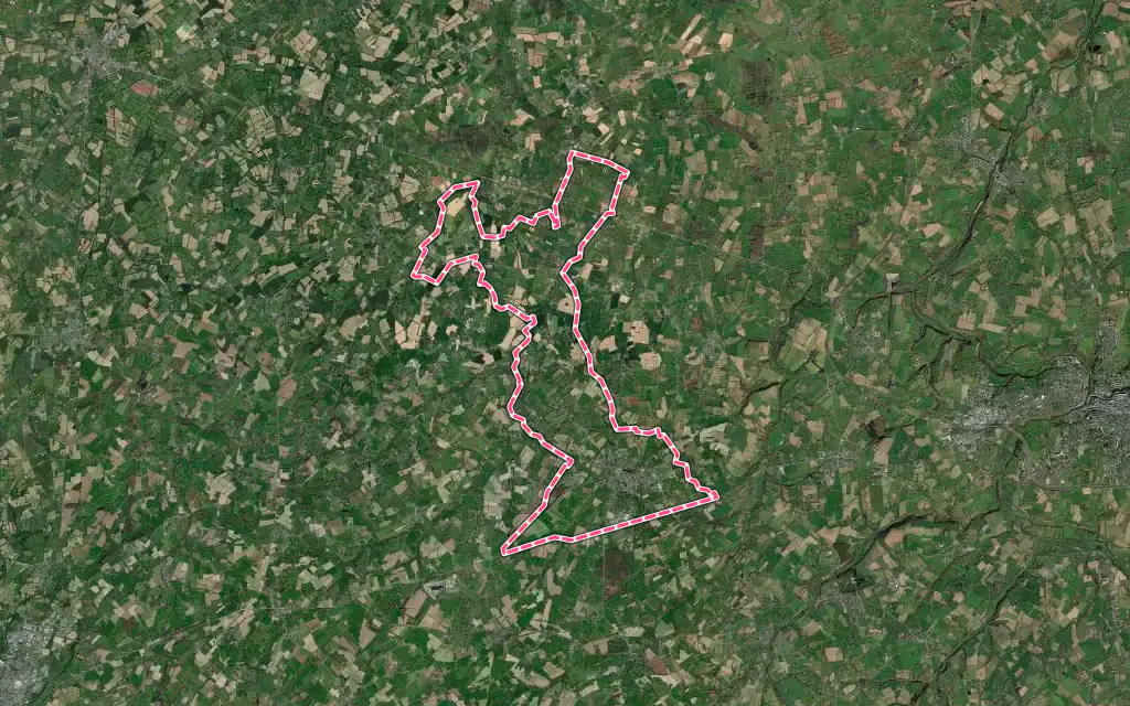 Vue satellite de Marigny-Le-Lozon avec ses contours administratifs