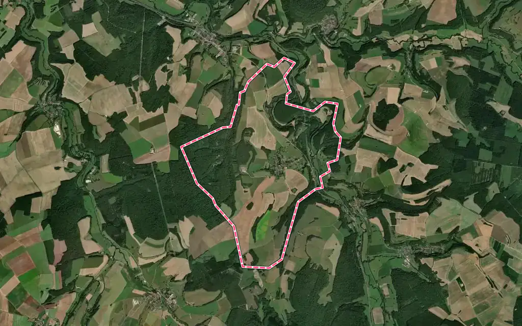Vue satellite de Marnay-sur-Marne avec ses contours administratifs