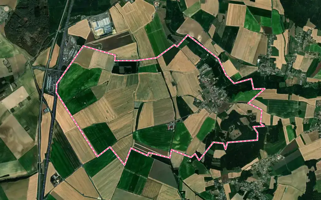 Vue satellite de Marquéglise avec ses contours administratifs