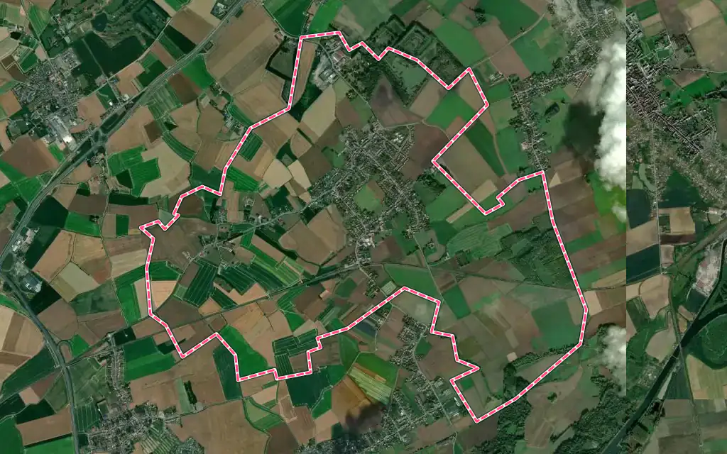 Vue satellite de Marquillies avec ses contours administratifs
