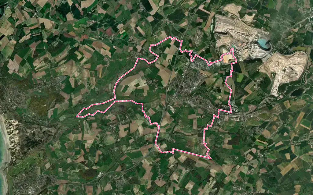 Vue satellite de Marquise avec ses contours administratifs