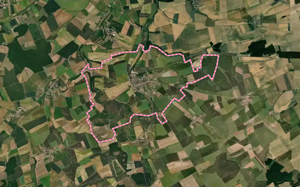 Vue satellite de Mars-la-Tour avec ses contours administratifs