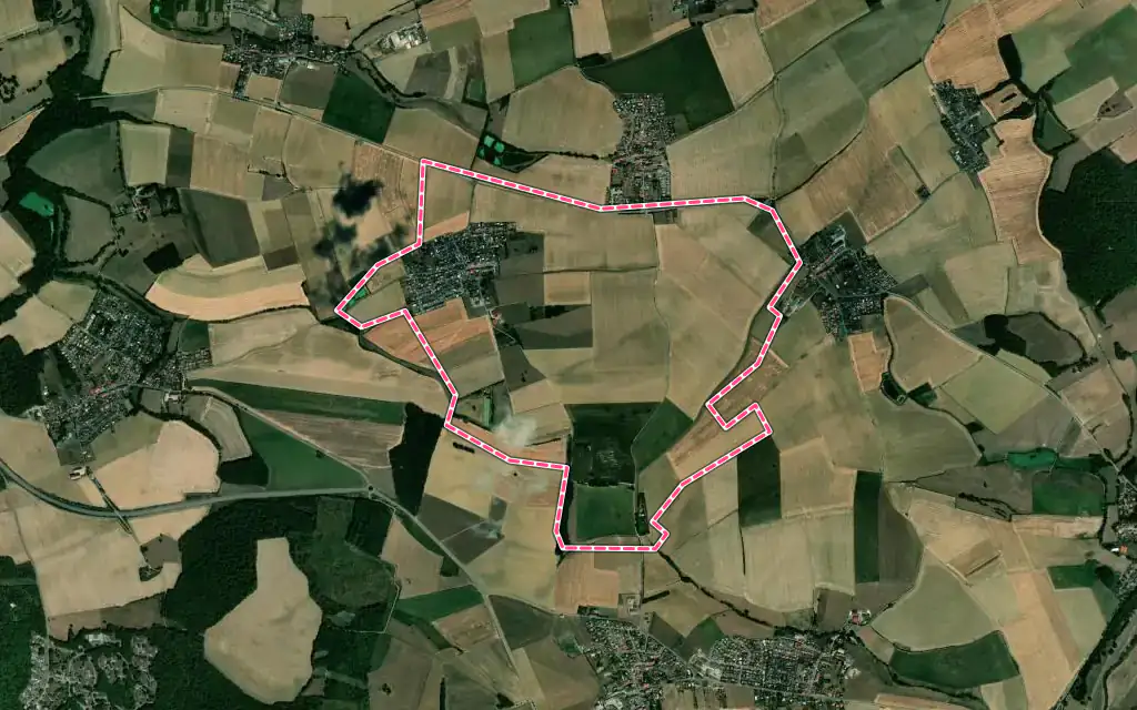 Vue satellite de Marsilly avec ses contours administratifs
