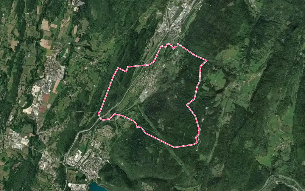 Vue satellite de Martignat avec ses contours administratifs