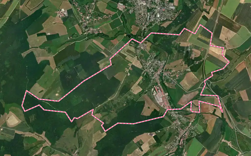Vue satellite de Mattaincourt avec ses contours administratifs