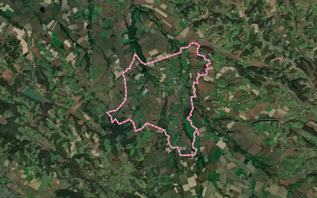 Vue satellite de Mazerolles avec ses contours administratifs