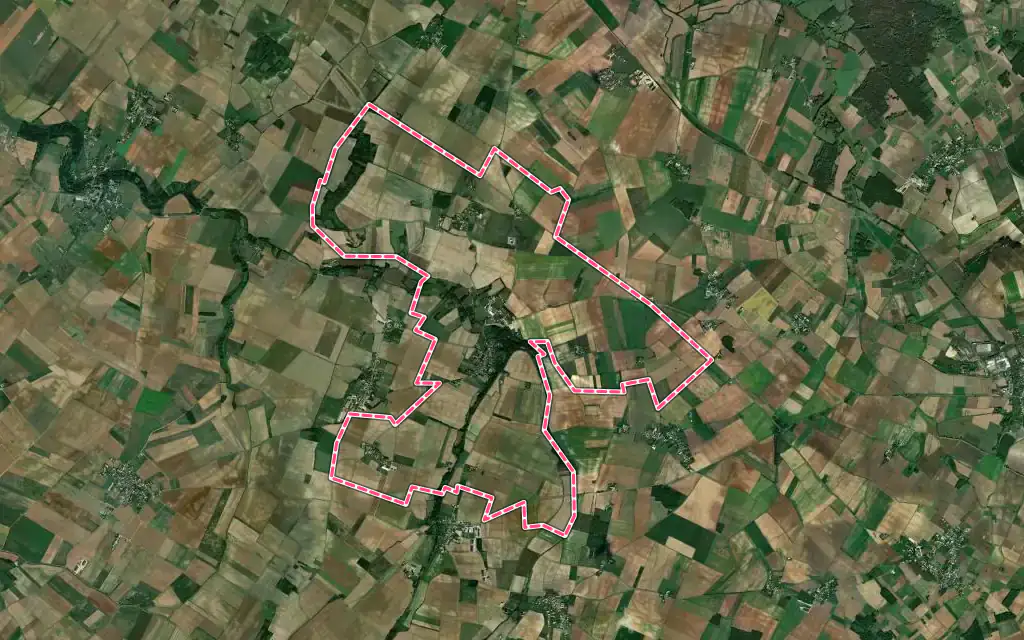 Vue satellite de Mazeuil avec ses contours administratifs