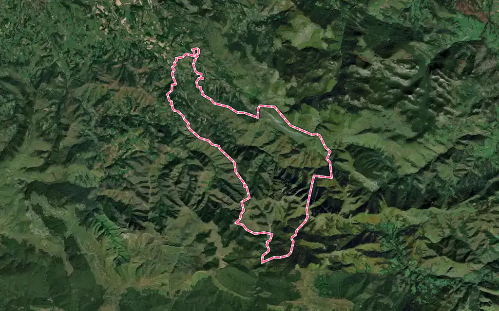 Vue satellite de Mendive avec ses contours administratifs