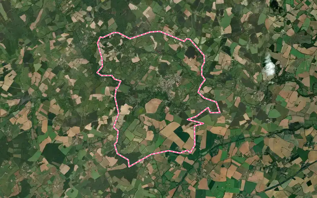 Vue satellite de Ménigoute avec ses contours administratifs