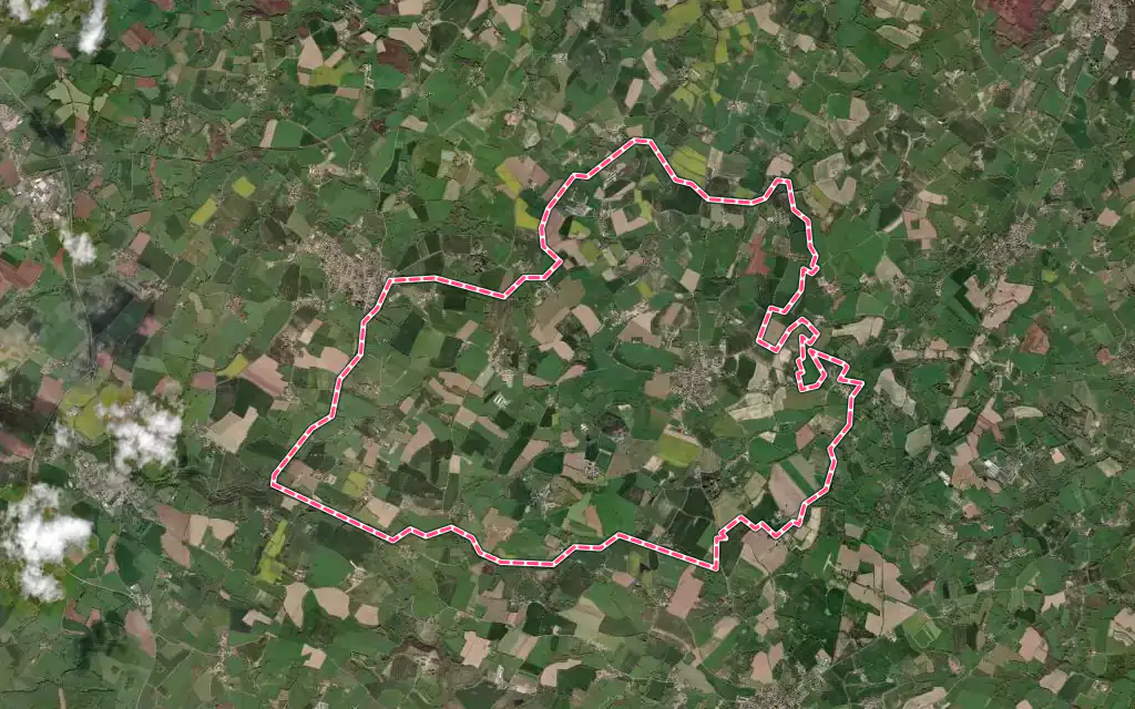 Vue satellite de Menomblet avec ses contours administratifs