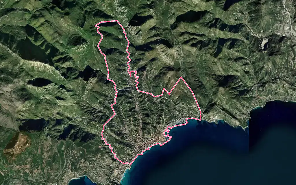 Vue satellite de Menton avec ses contours administratifs