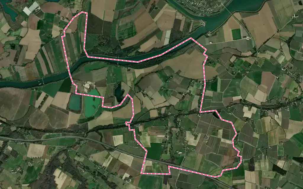 Vue satellite de Merles avec ses contours administratifs