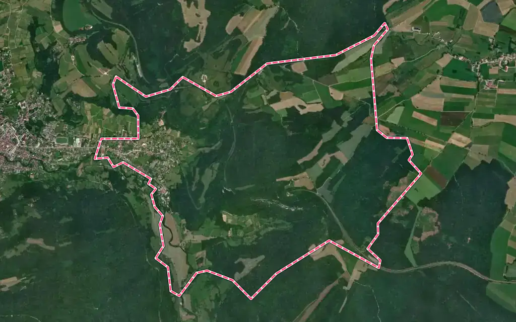Vue satellite de Mesnay avec ses contours administratifs