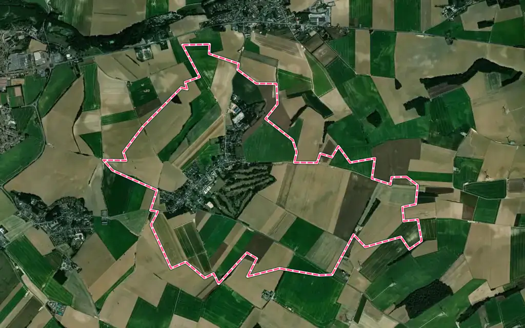 Vue satellite de Mesnil-Saint-Laurent avec ses contours administratifs