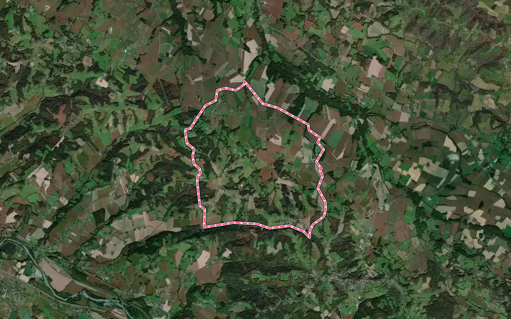 Vue satellite de Mesplède avec ses contours administratifs