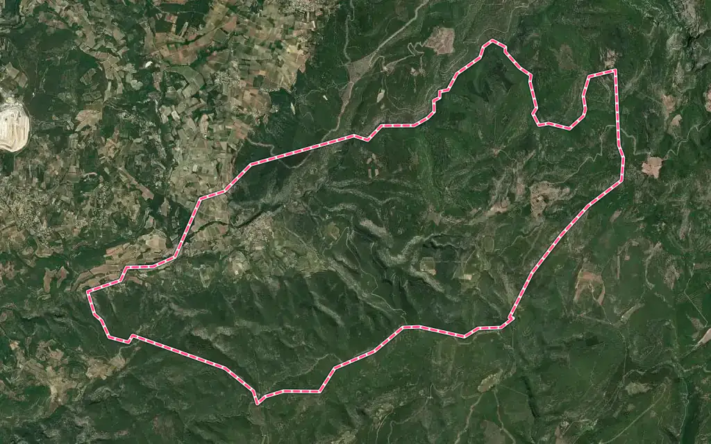 Vue satellite de Méthamis avec ses contours administratifs