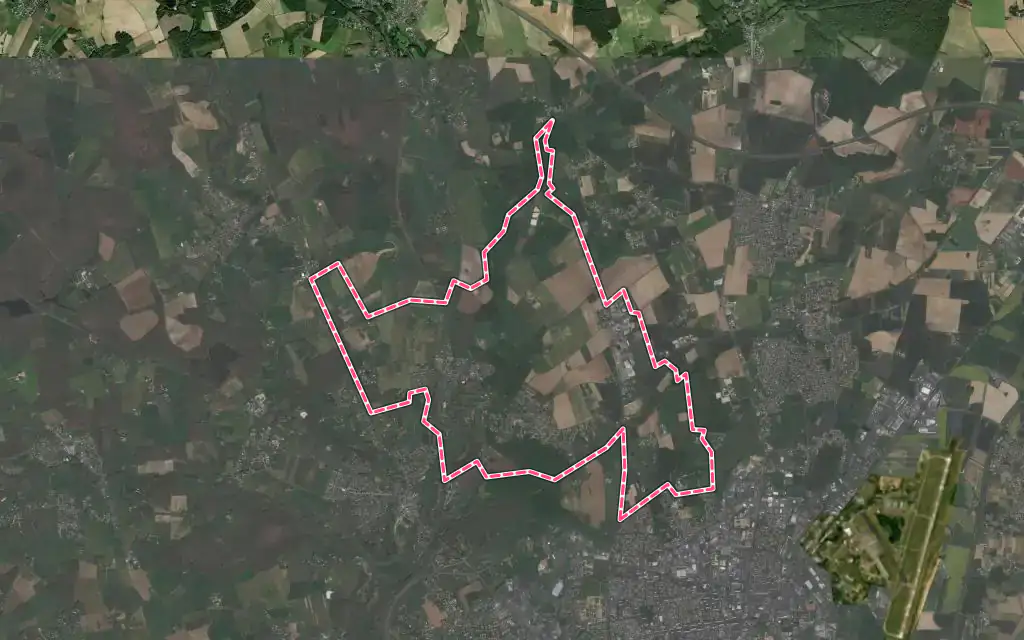 Vue satellite de Mettray avec ses contours administratifs