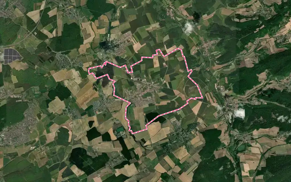 Vue satellite de Metzervisse avec ses contours administratifs