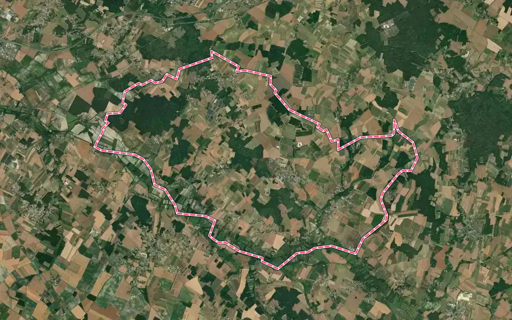 Vue satellite de Meursac avec ses contours administratifs