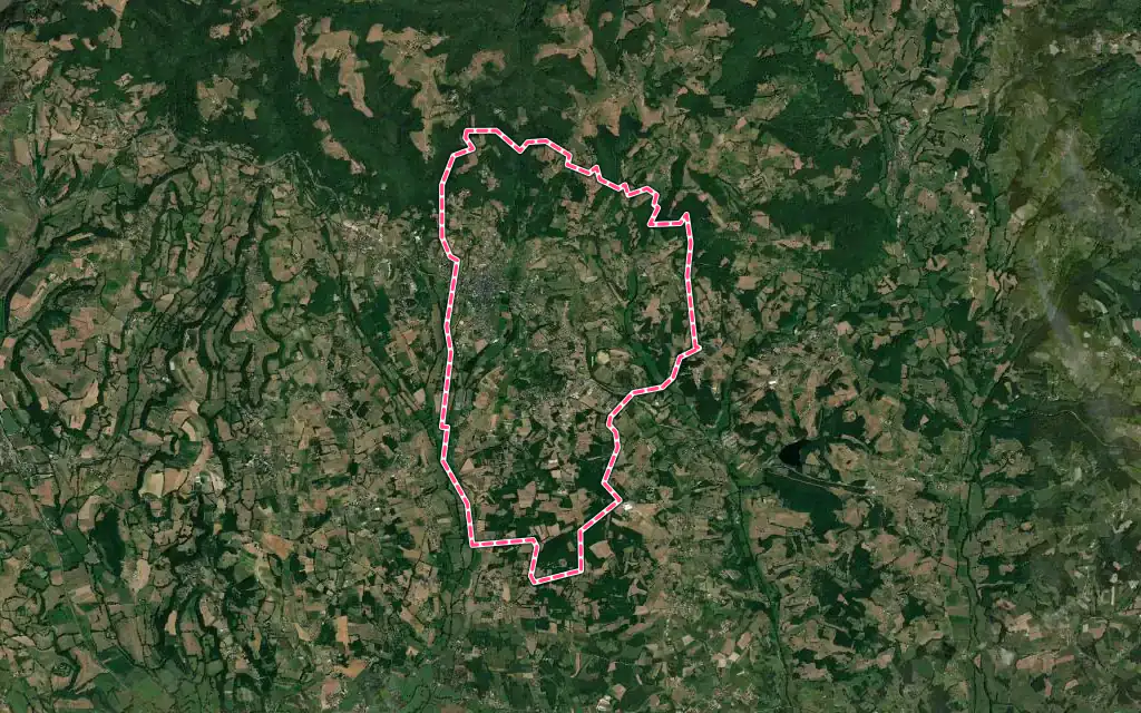 Vue satellite de Meyssac avec ses contours administratifs