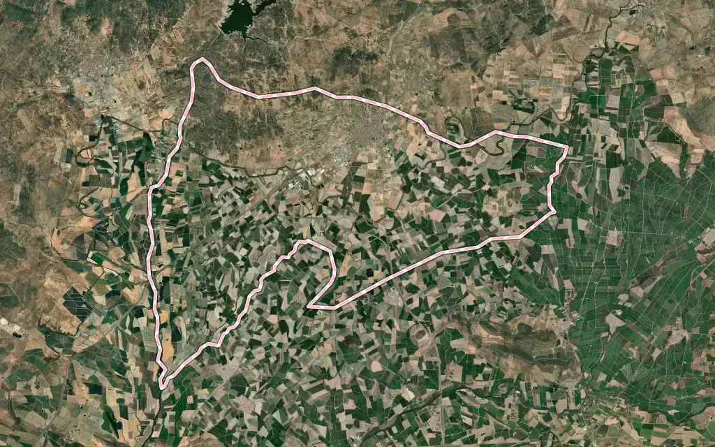 Vista satélite de Miajadas con su contorno administrativo