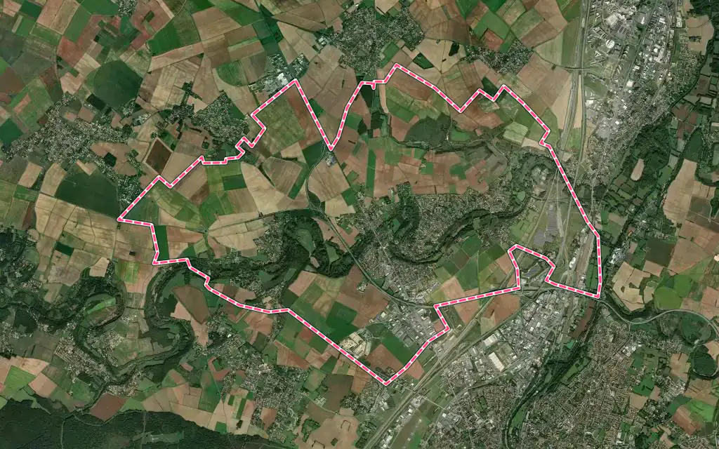 Vue satellite de Migné-Auxances avec ses contours administratifs
