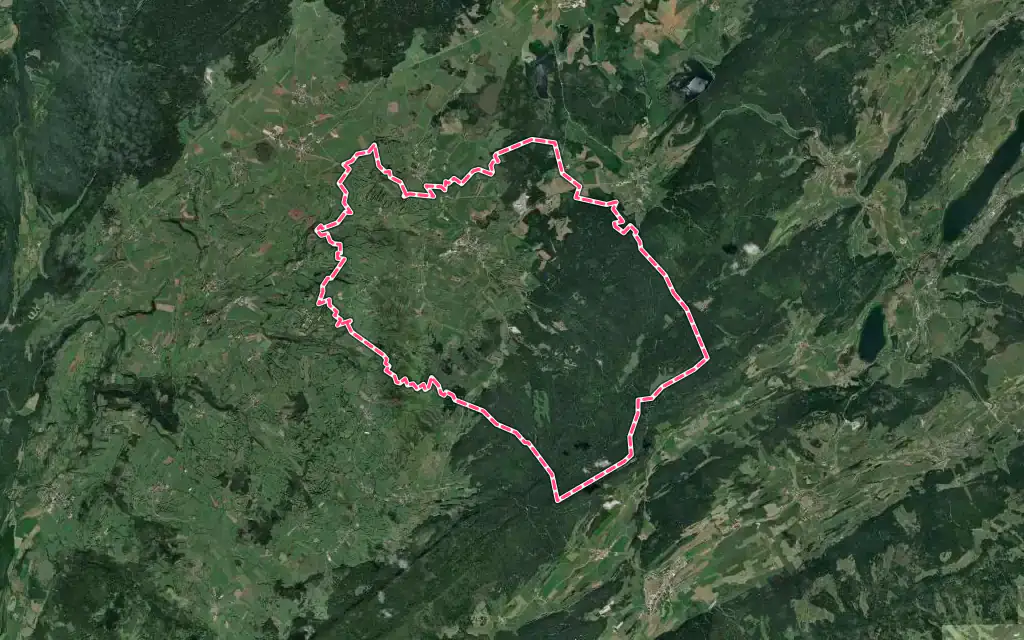 Vue satellite de Mignovillard avec ses contours administratifs