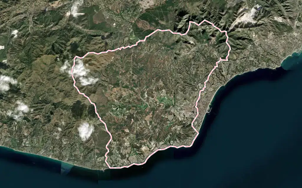Vista satélite de Mijas con su contorno administrativo