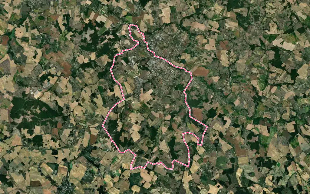 Vue satellite de Miramont-de-Guyenne avec ses contours administratifs