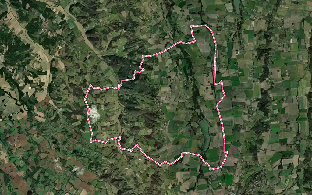 Vue satellite de Miramont-Sensacq avec ses contours administratifs