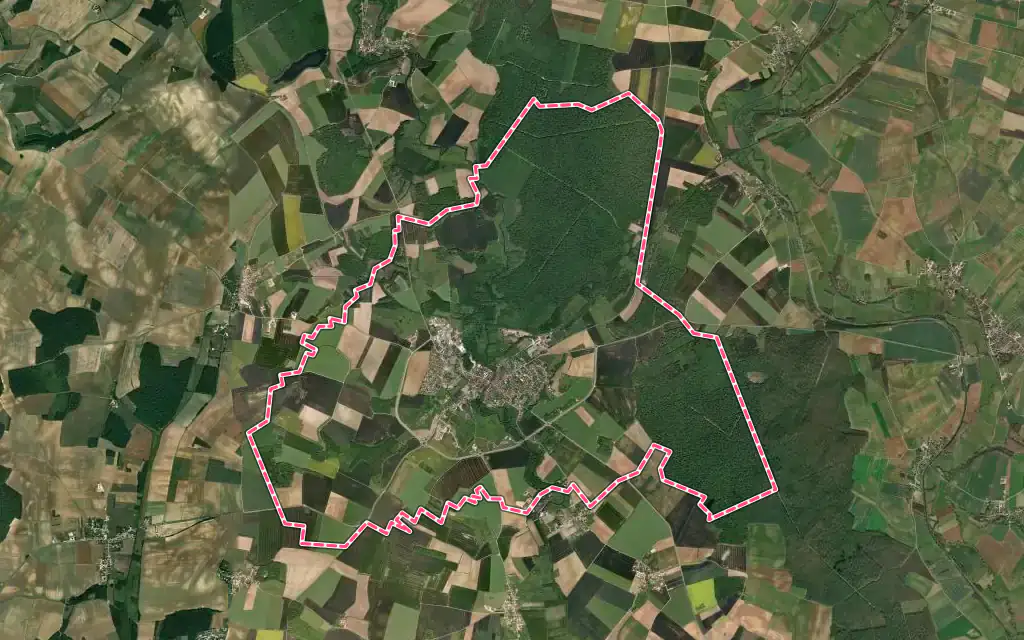 Vue satellite de Mirebeau-sur-Bèze avec ses contours administratifs