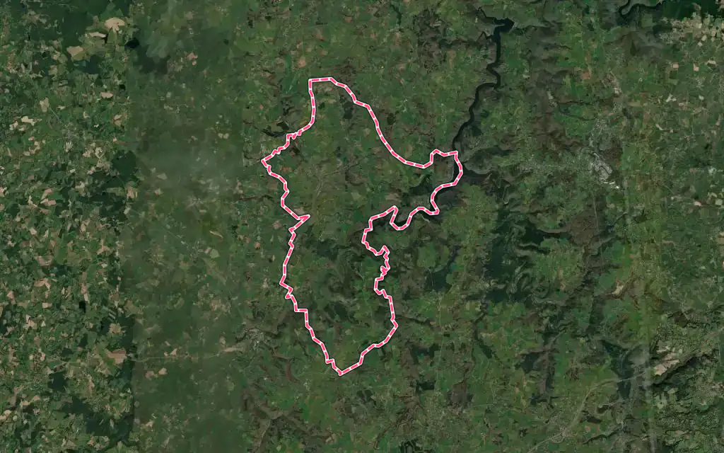 Vue satellite de Miremont avec ses contours administratifs