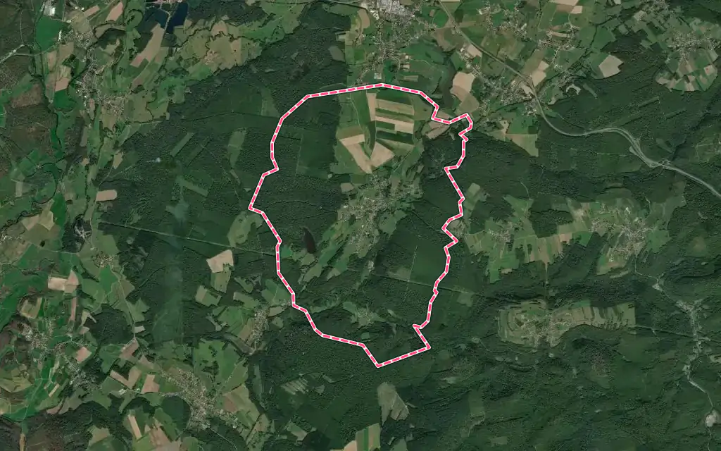 Vue satellite de Moffans-et-Vacheresse avec ses contours administratifs