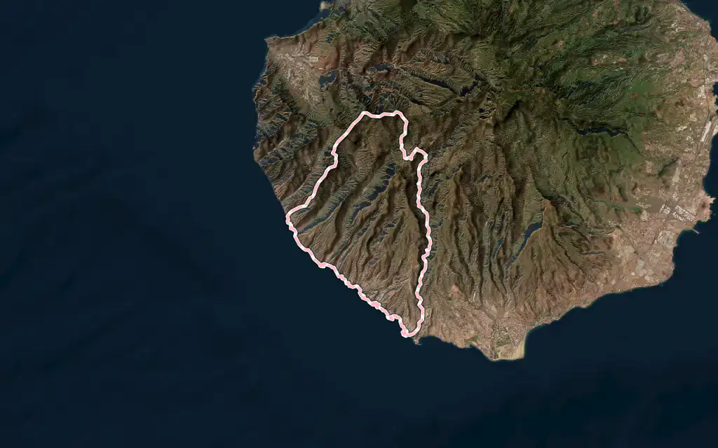 Vista satélite de Mogán con su contorno administrativo