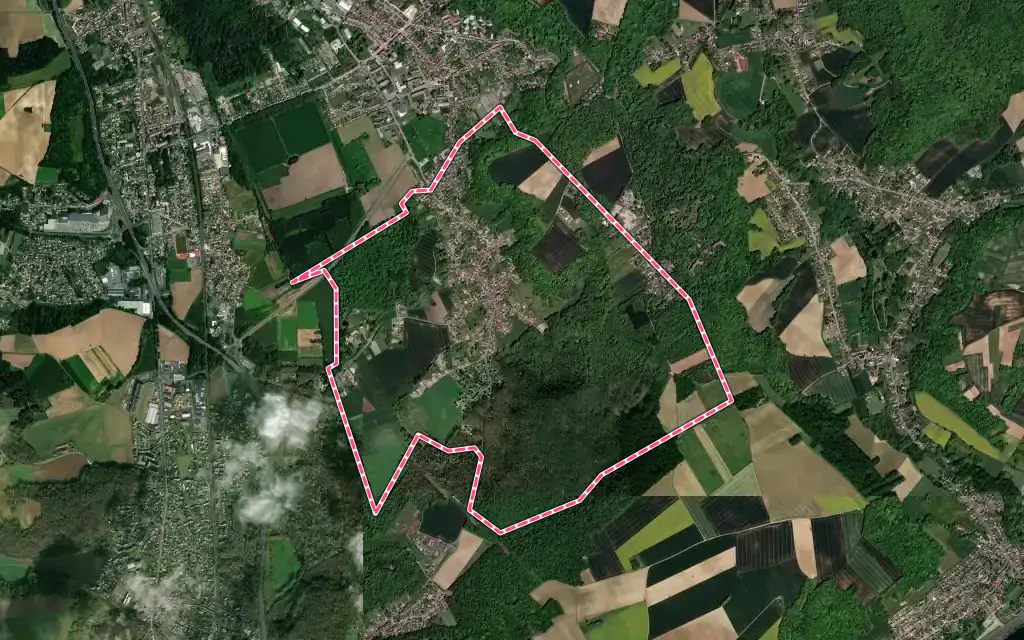 Vue satellite de Mogneville avec ses contours administratifs