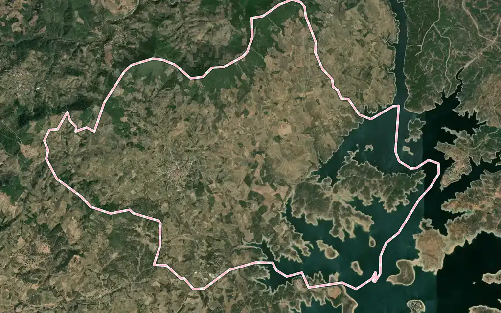 Vista satélite de Mohedas de Granadilla con su contorno administrativo