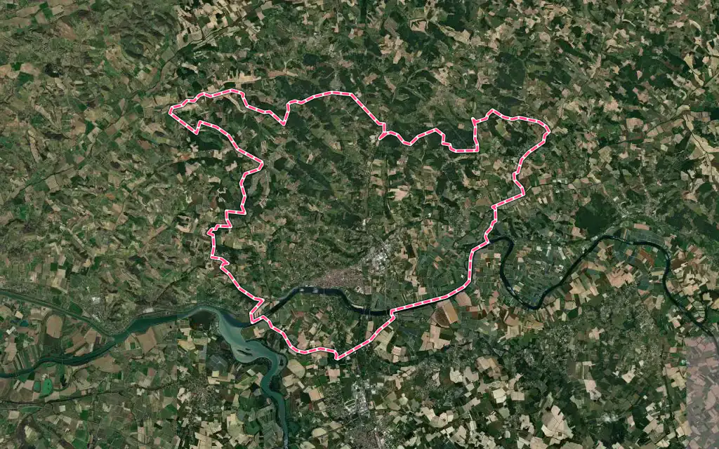 Vue satellite de Moissac avec ses contours administratifs
