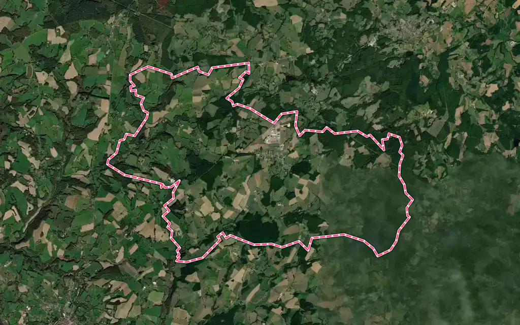 Vue satellite de Moissannes avec ses contours administratifs
