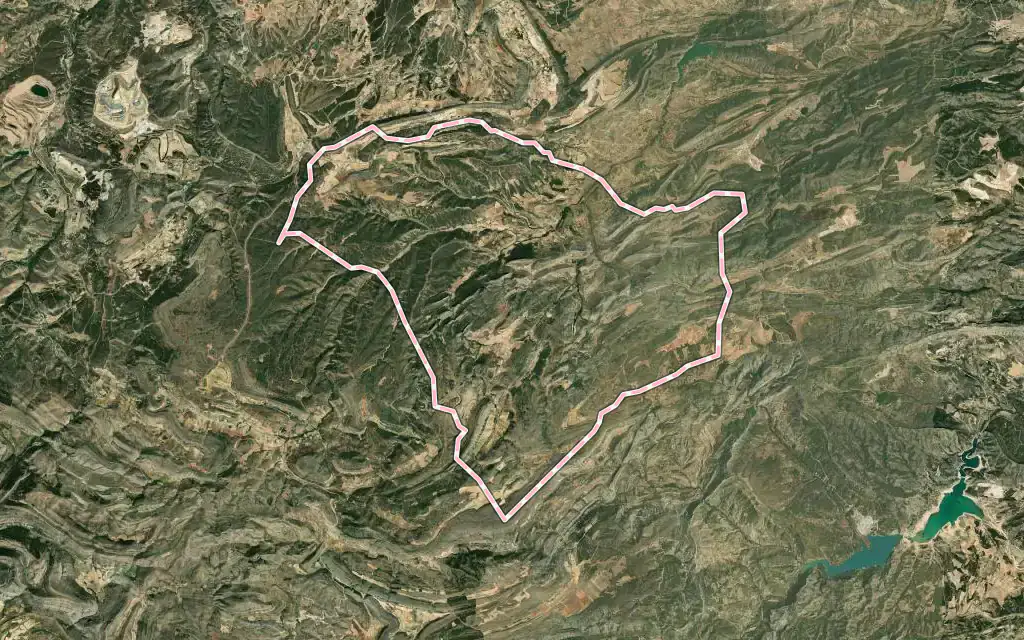 Vista satélite de Molinos con su contorno administrativo