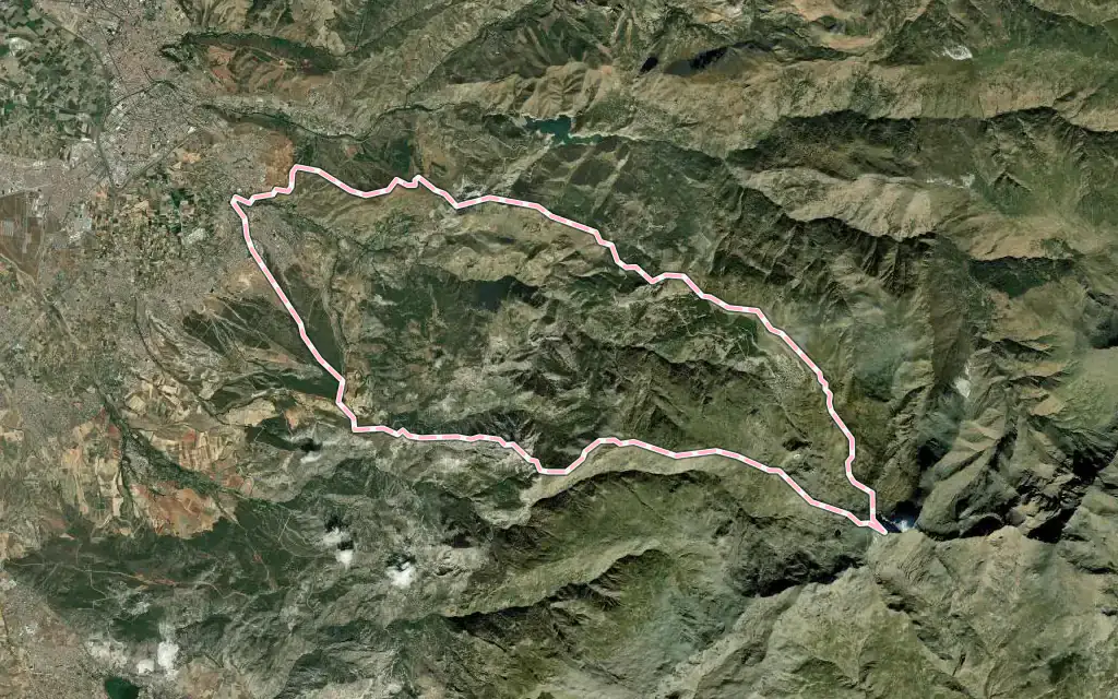 Vista satélite de Monachil con su contorno administrativo