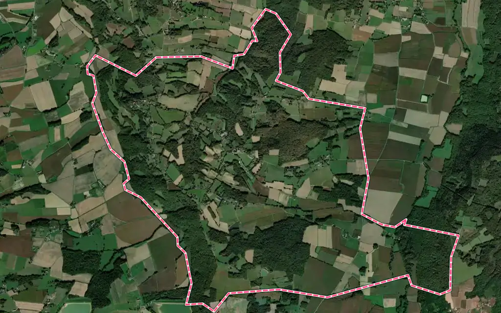 Vue satellite de Moncaup avec ses contours administratifs