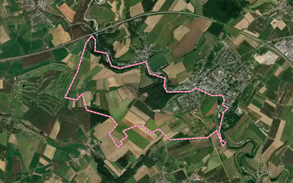 Vue satellite de Mondorff avec ses contours administratifs