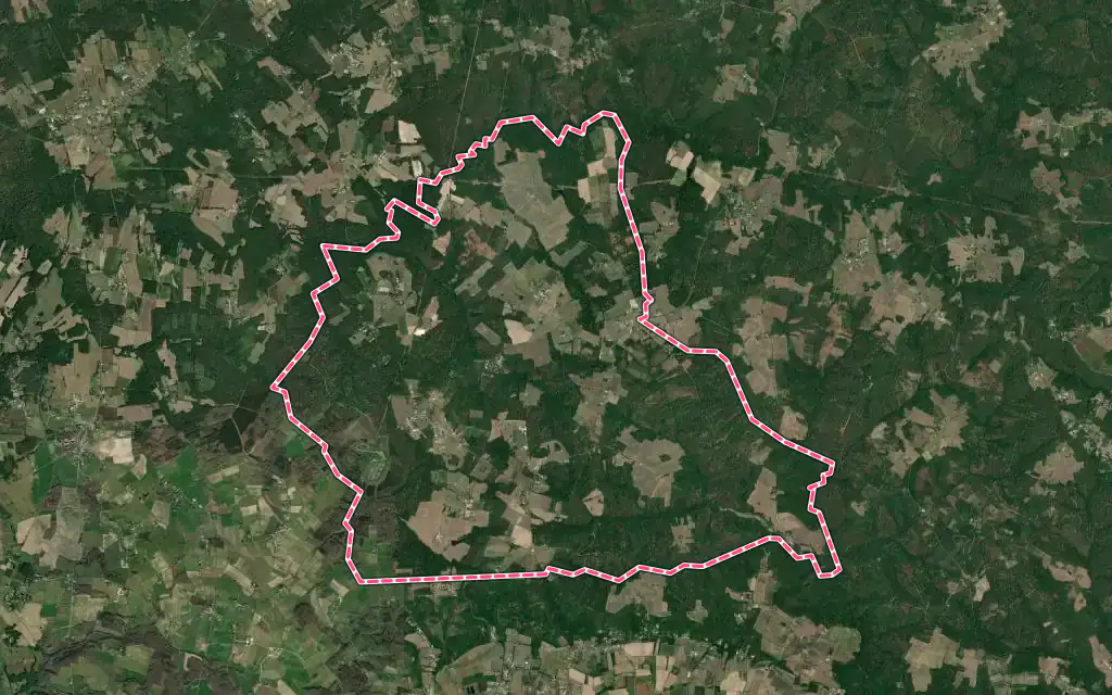 Vue satellite de Monfaucon avec ses contours administratifs